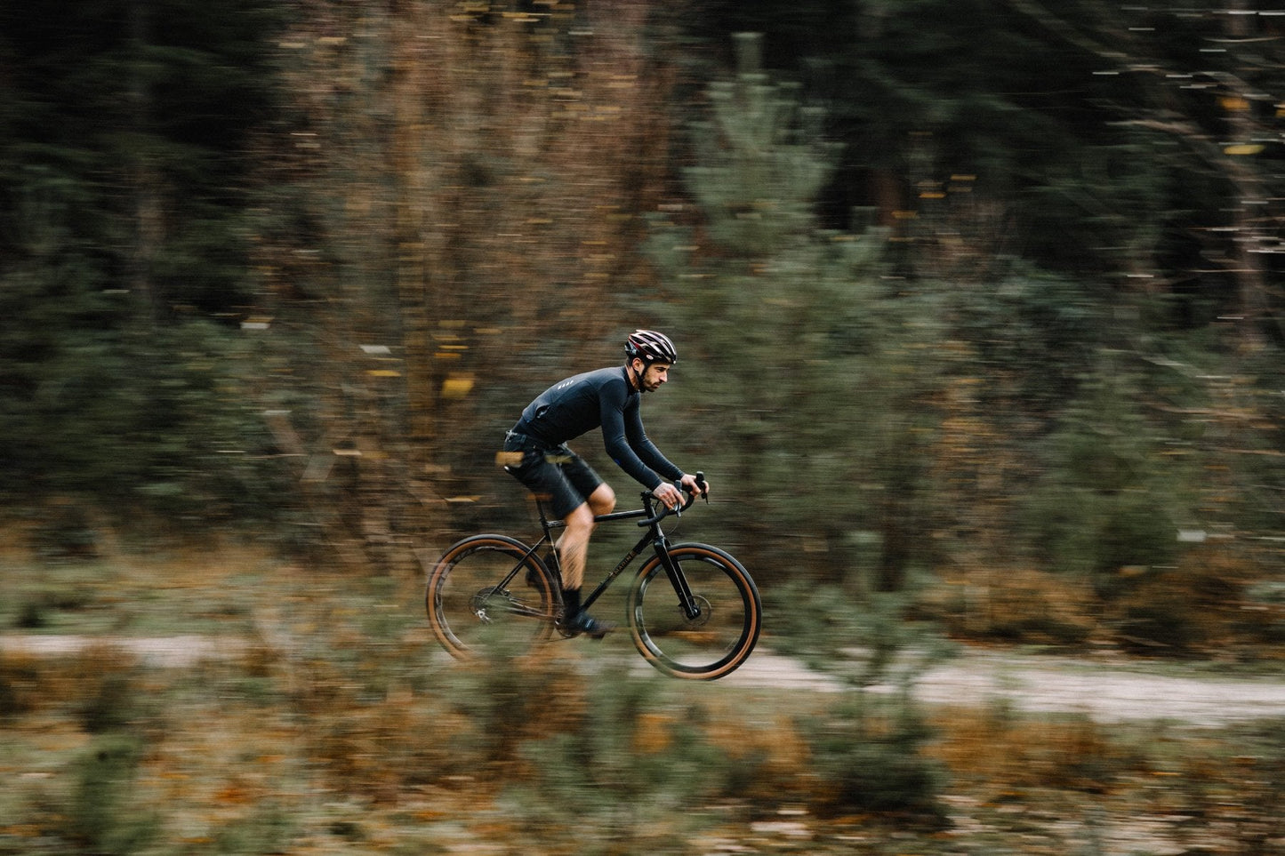 Llanta Connector Ultimate 700x35 Goodyear