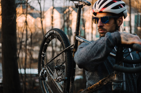 Llanta Peak Ultimate 700x40 Goodyear